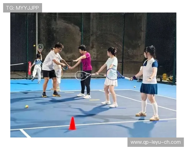 _全民健身：业余网球热潮带动城市活力_，网球健身效果